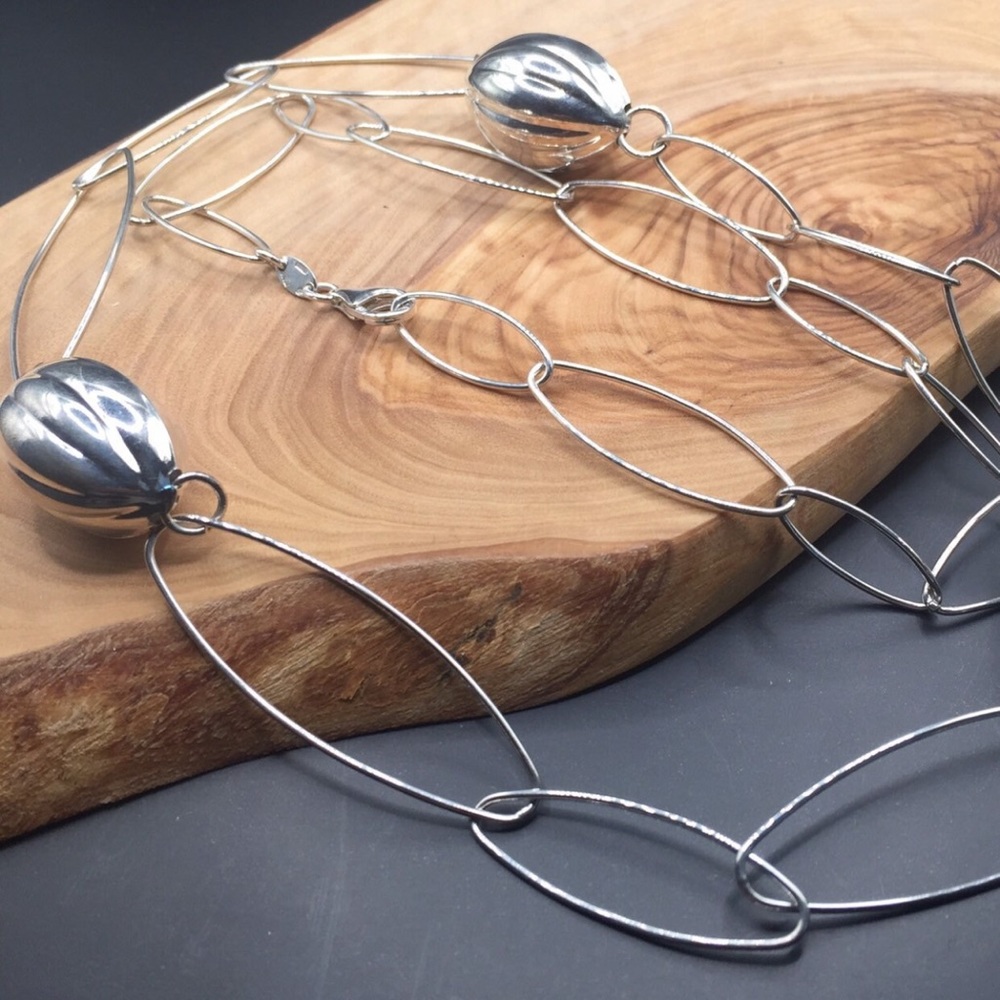 Sterling silver necklace (new)